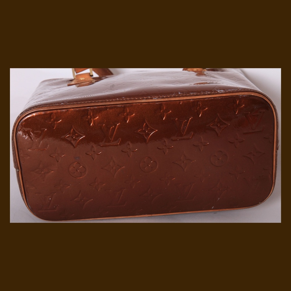 AUTHENTIC Louis Vuitton Vernis Shoulder Tote - Picture 3 of 8